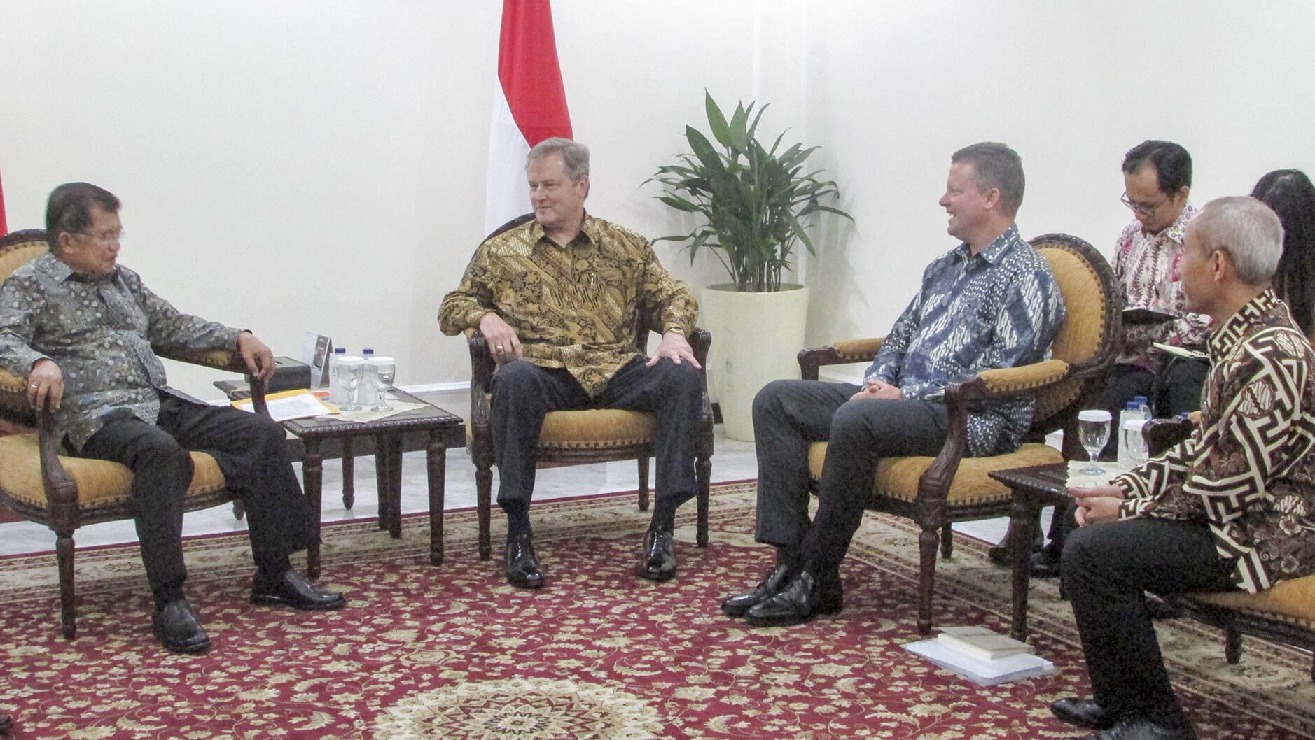 Pertemuan Senior Vice President ExxonMobil, Mark Albers dengan Wakil Presiden, Jusuf Kalla